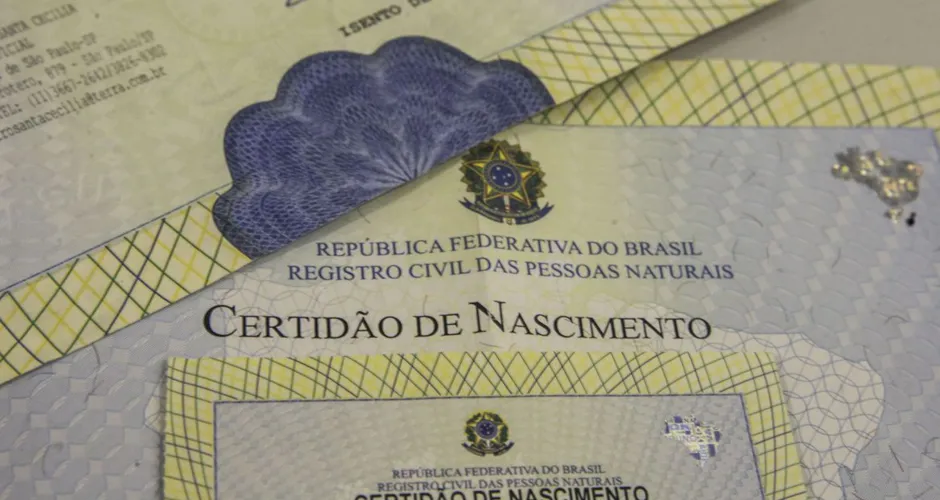 Polícia investiga falsificação de certidões de nascimento em Alagoas