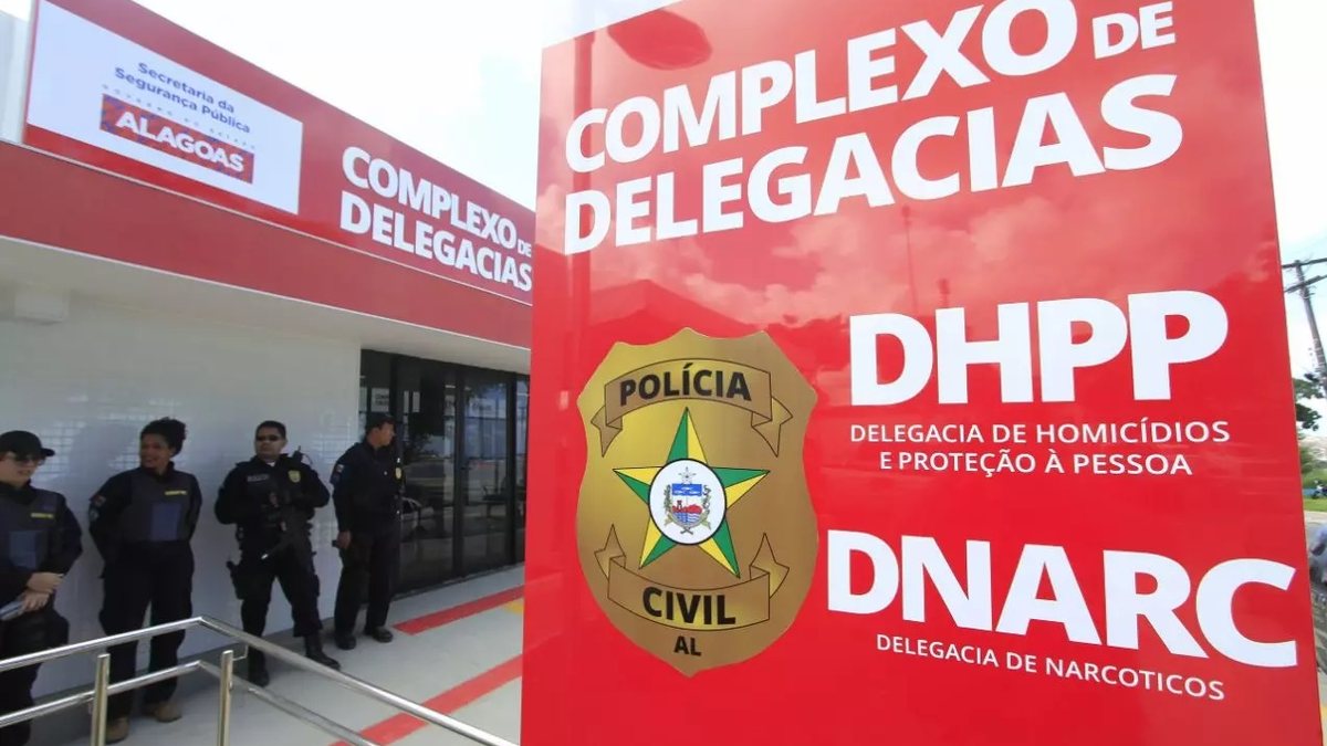 Mulher denuncia suposto assalto à PM, mas é presa suspeita de tentar matar o ex; entenda