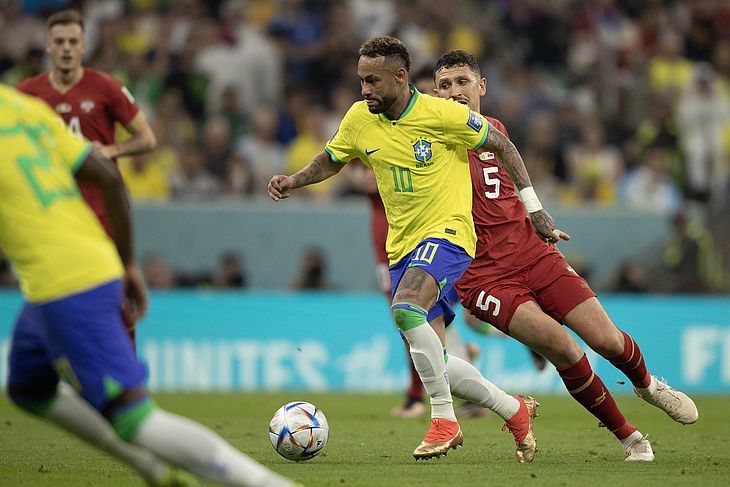 Neymar e Vini Jr. estão entre indicados a melhor jogador do mundo da Fifa