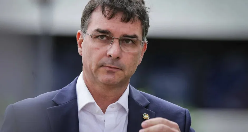Anistia ou dosimetria? Oposição busca alternativas para Bolsonaro