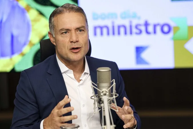 Renan Filho autoriza renovação automática da CNH para motoristas sem infrações