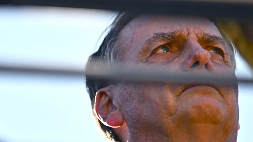 Jair Bolsonaro se prepara para depoimento no STF