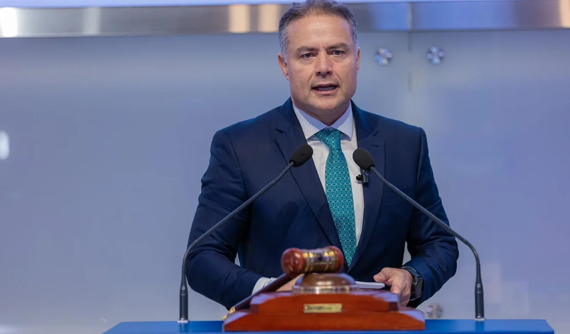 Pesquisa testa pela primeira vez o nome de Renan Filho na corrida presidencial de 2026