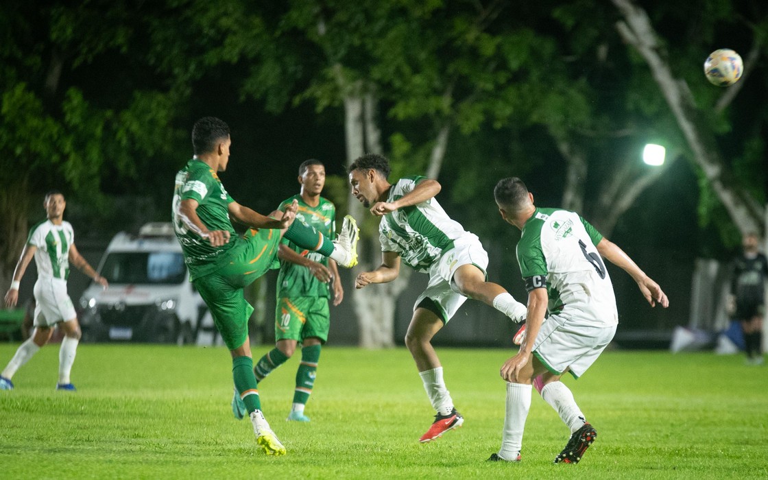 Coruripe supera atraso de ônibus e arranca empate com o Murici