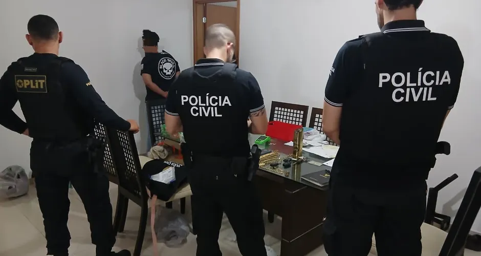 Agiota é preso em prédio na Ponta Verde por extorsão e lavagem de dinheiro