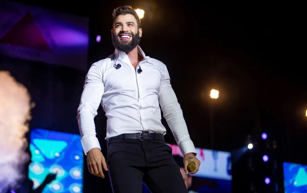 Gusttavo Lima vende de novo todos os shows de 2023 para um fundo e faz exigência