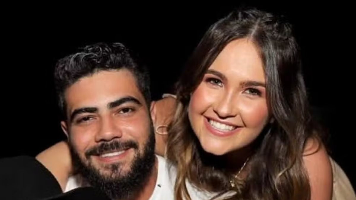 Mulher de Henrique, da dupla com Juliano, é presa em Orlando, nos EUA