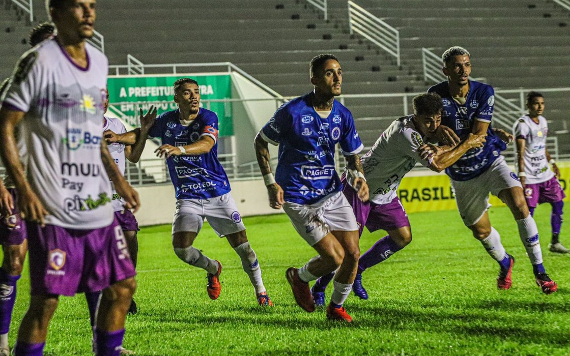 Em Arapiraca, Cruzeiro empata com o Falcon e mantém liderança: 1 a 1