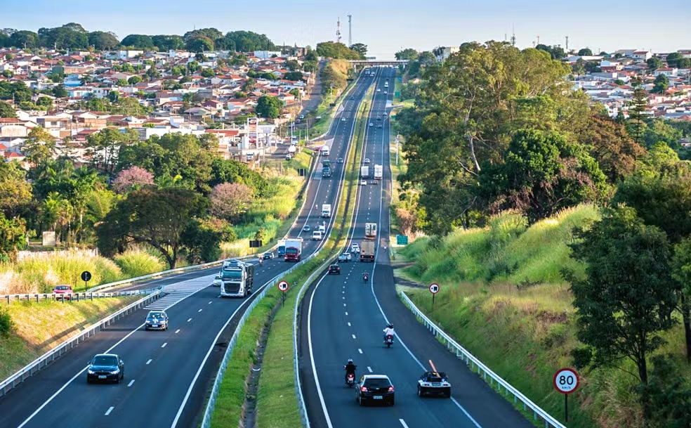 Lula sanciona lei que prevê 'CNH Social'; veja o que muda e quem pode ter carteira gratuita