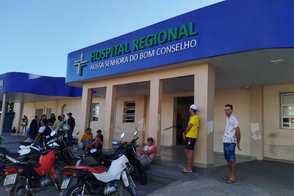 Bebês gêmeos foram trocados no hospital. Rogério Nascimento