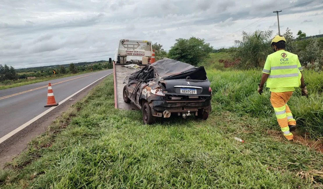 Jovem viaja para pedir mulher em casamento, mas capota e passa mais de 48 horas desaparecido