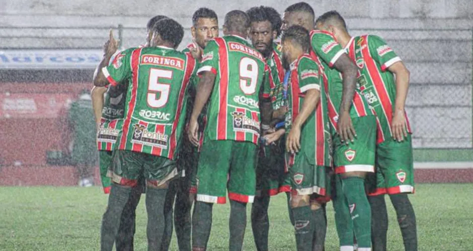 Debaixo de muita chuva, CSE vence Petrolina no Juca Sampaio: 2 a 0 Debaixo de muita chuva, CSE vence Petrolina no Juca Sampaio: 2 a 0