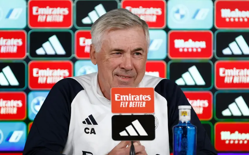 Ancelotti se oferece para treinar Seleção Brasileira em 2026