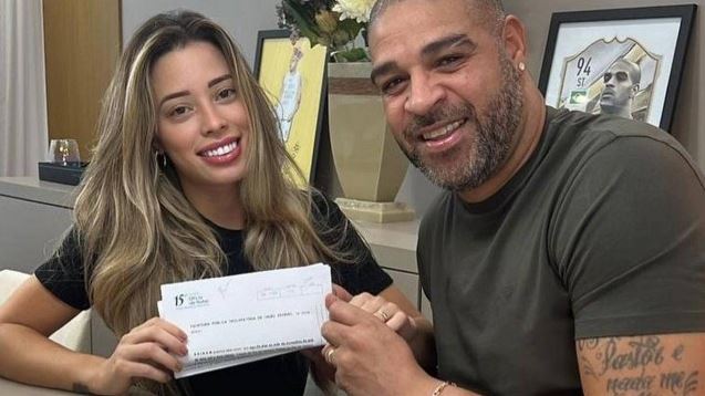 Adriano Imperador adianta papelada  e se casa com Micaela Mesquita no civil: Festa será em dezembro 