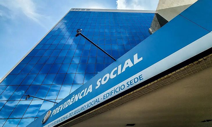 Governo anuncia pente-fino em 800 mil benefícios temporários do INSS