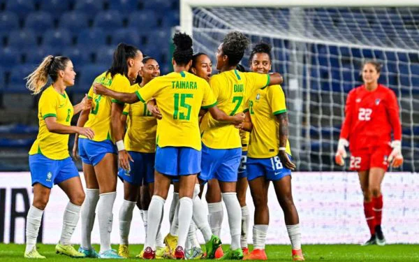 Ponto facultativo em jogos da seleção feminina prevê compensação