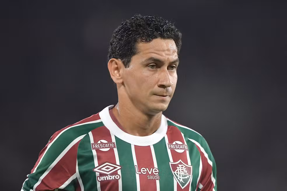 Fluminense afasta Ganso, que negocia com outro clube para a janela de meio de ano