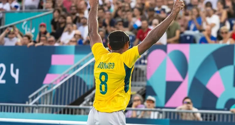 Brasil vence a França e segue invicto no futebol de cegos