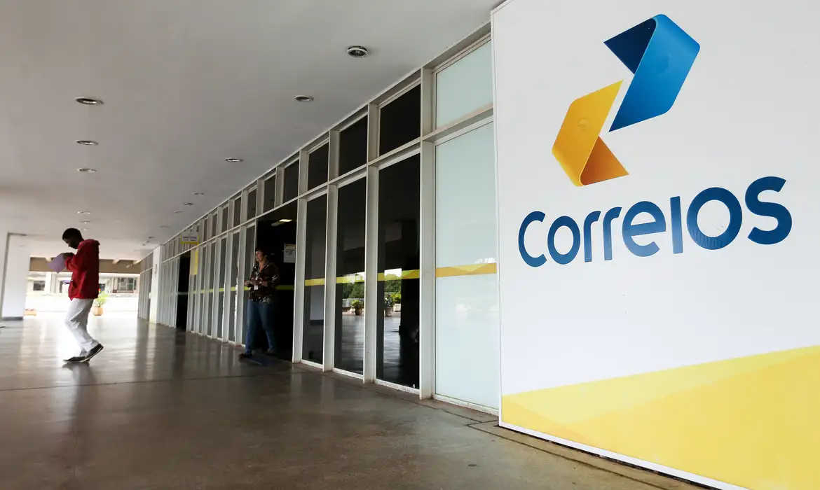 Concurso dos Correios: editais são divulgados para mais de 3 mil vagas imediatas